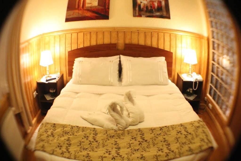 Hostal Hielo Sur Пунта Аренас Екстериор снимка