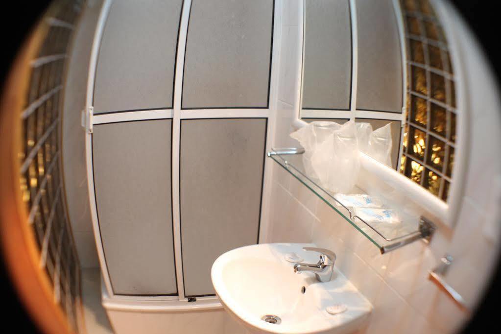 Hostal Hielo Sur Пунта Аренас Екстериор снимка